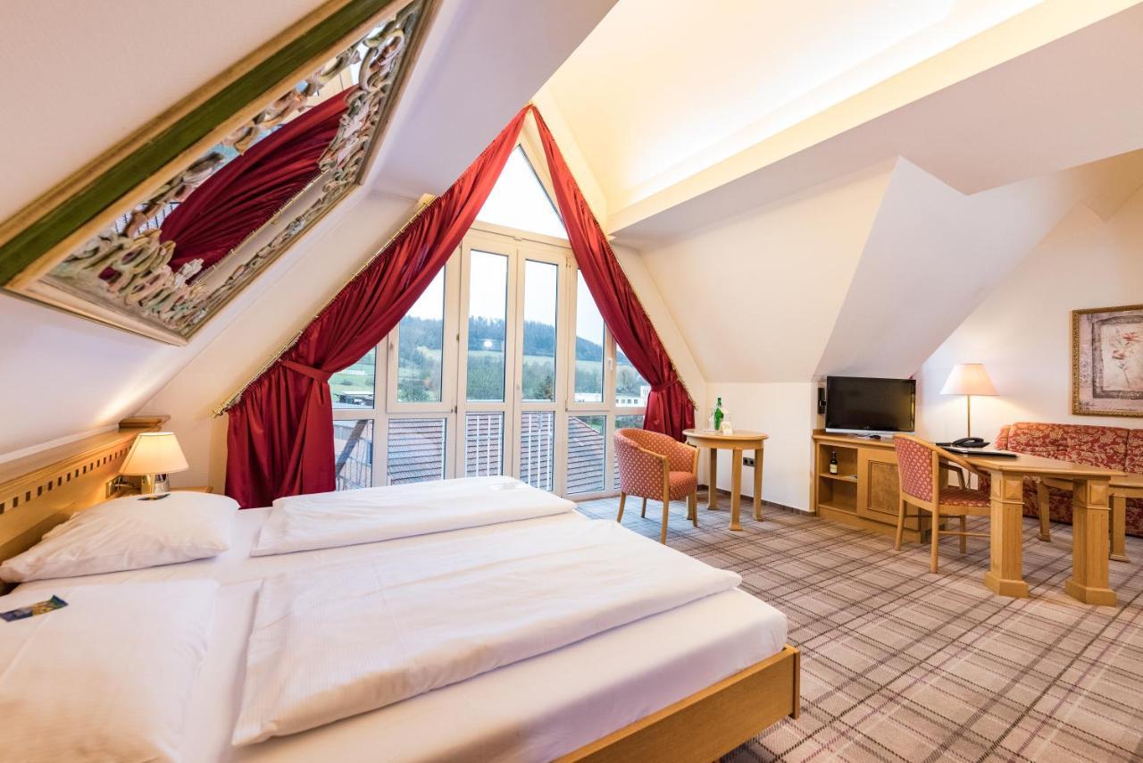 Goebels Hotel Zum Loewen Friedewald  Extérieur photo
