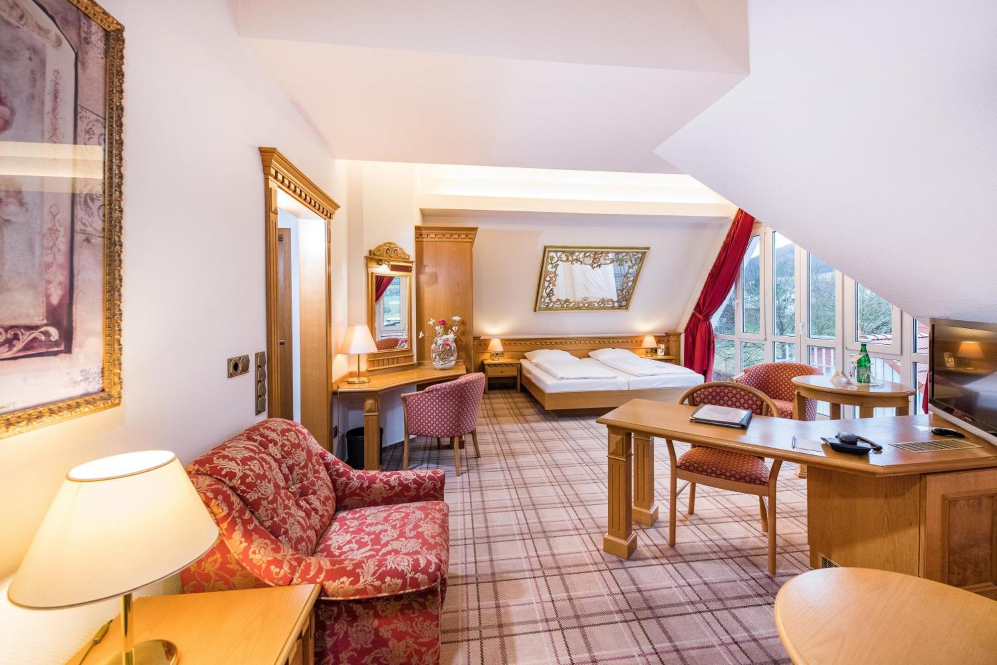 Goebels Hotel Zum Loewen Friedewald  Extérieur photo