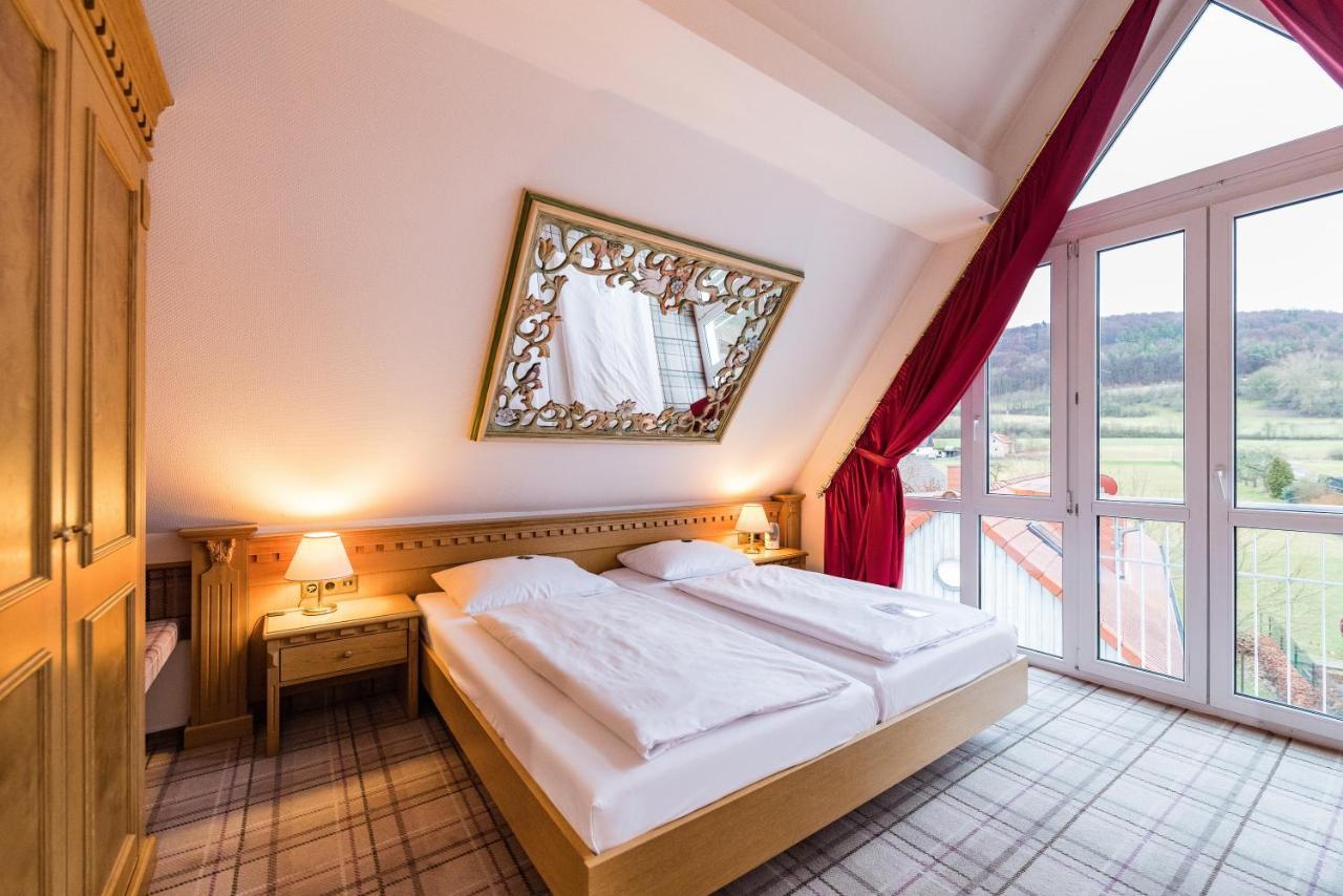 Goebels Hotel Zum Loewen Friedewald  Extérieur photo